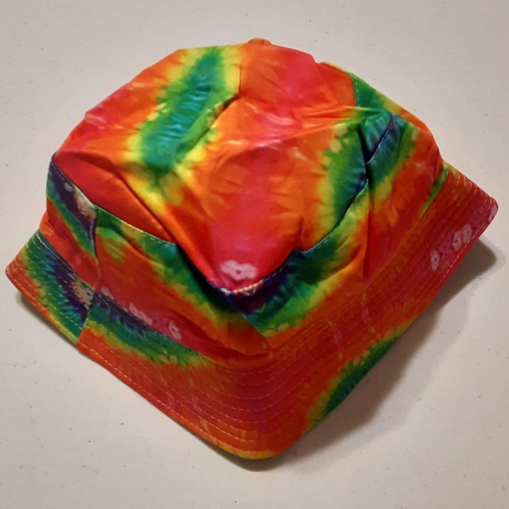 Tie Dye Reversible Bucket Hat